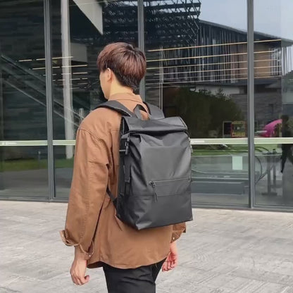Mochila para portátil impermeable para laptops de hasta 17"